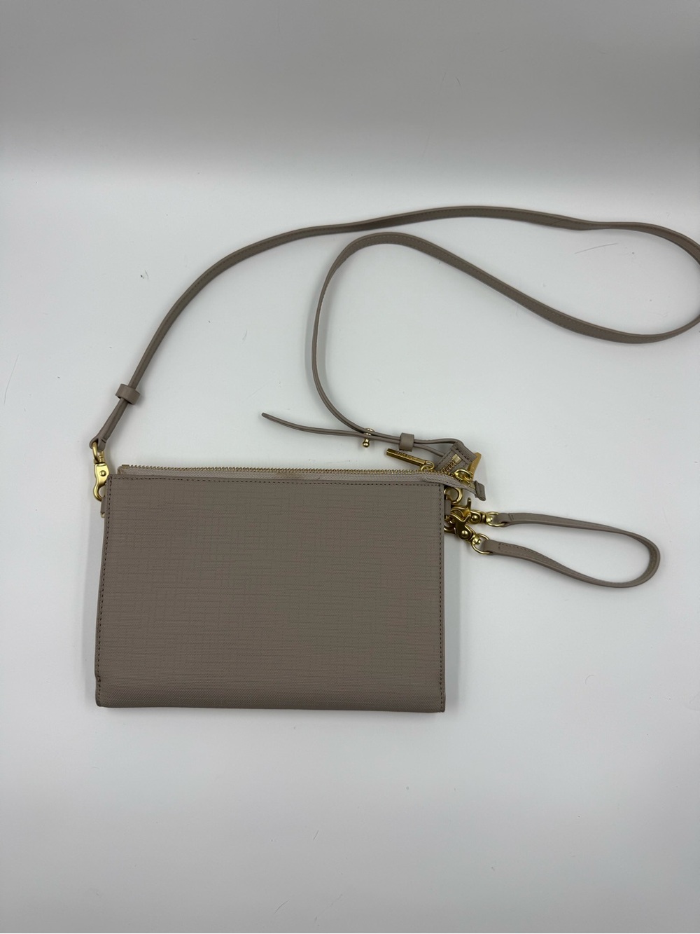 Dagne Dover Women’s Gray Solid Zip Wristlet Wallet w/ Wrist Strap Card Slots